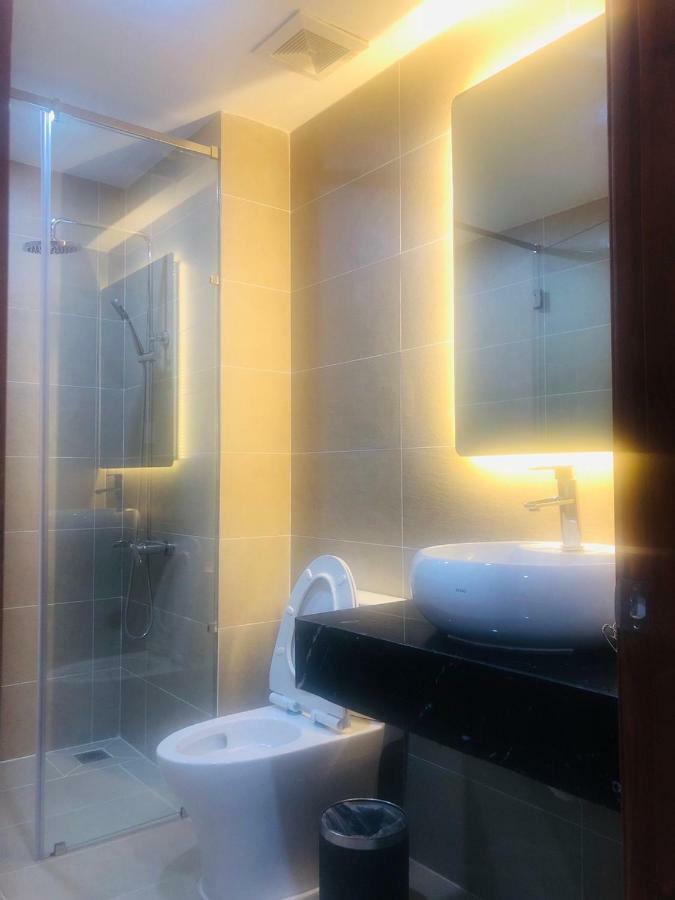 Doha 2 Hotel Saigon Airport Ho Chi Minh City Exterior photo